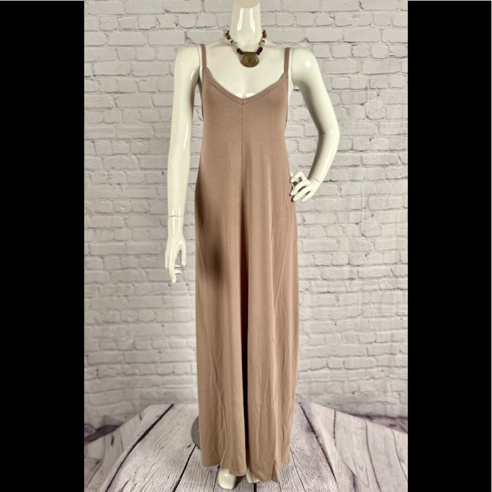 V- Neck Maxi Cami Mocha Maxi Plus Size Various - Picture 5 of 9